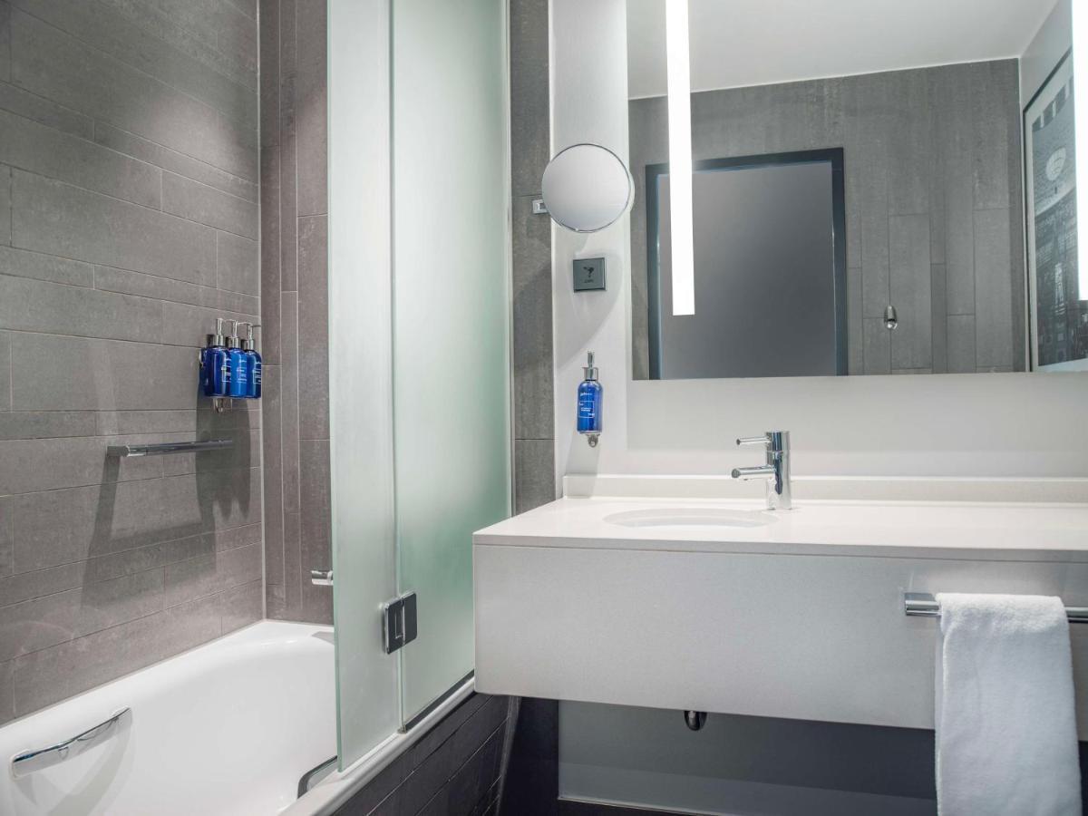 Standard Room,1398950525:JPEG